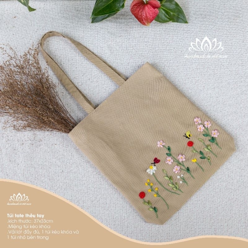 Túi tote , túi vải đeo vai , túi handmade , túi thêu ruy băng ,thêu hoa,miệng may khóa kéo, vải lót bên trong đầy đủ