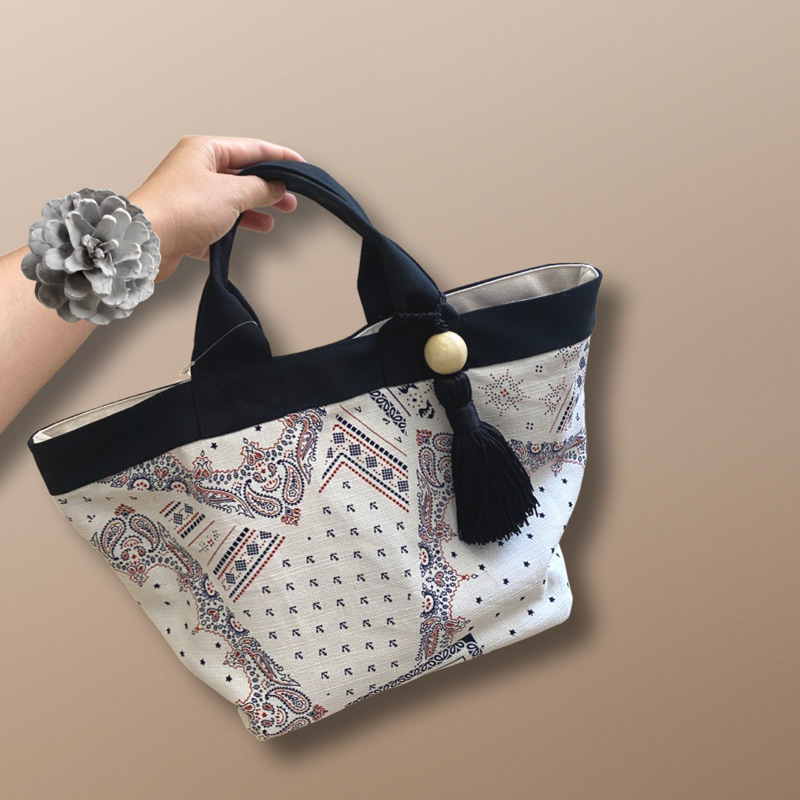 Túi vải hoa văn châu âu