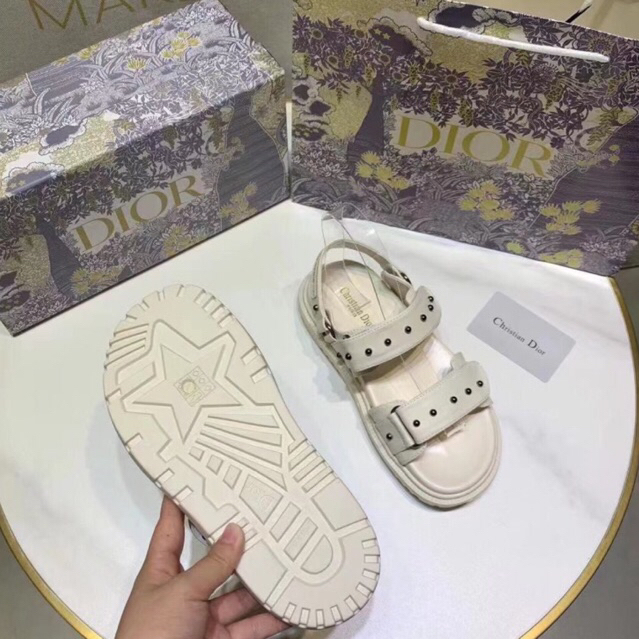 Sanldan Đinh Đ i o r siêu hot fullbox