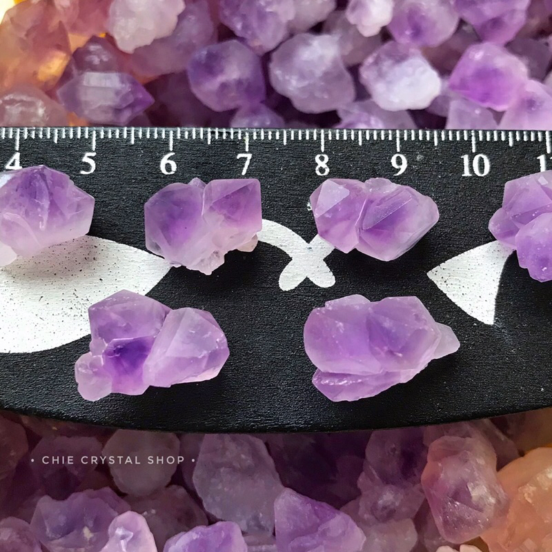 Vòng tay thach anh tím Amethyst đan macrame thủ công thu hút may mắn