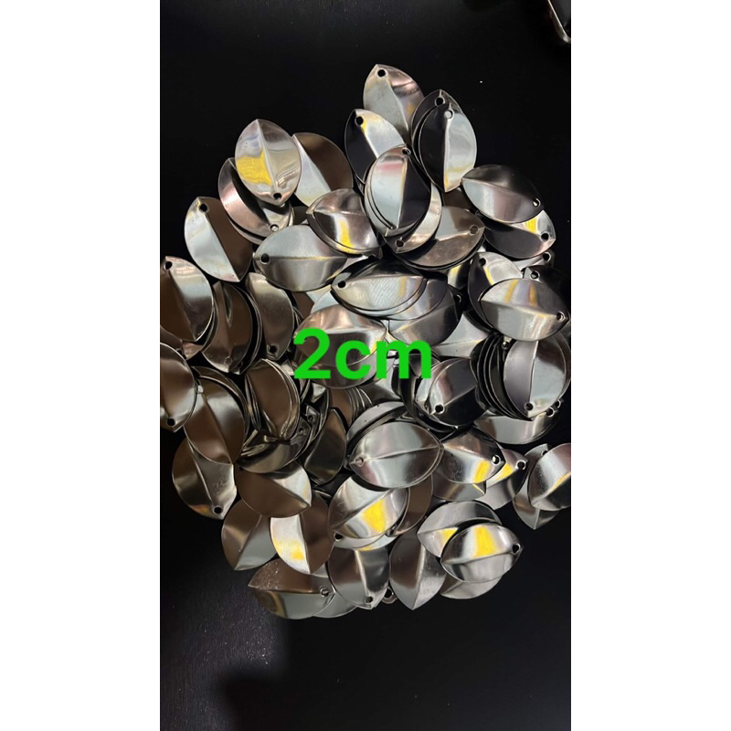 THÌA VỎ SÒ-Thìa nhái hơi câu lure. Giao từ 30c trở lên.