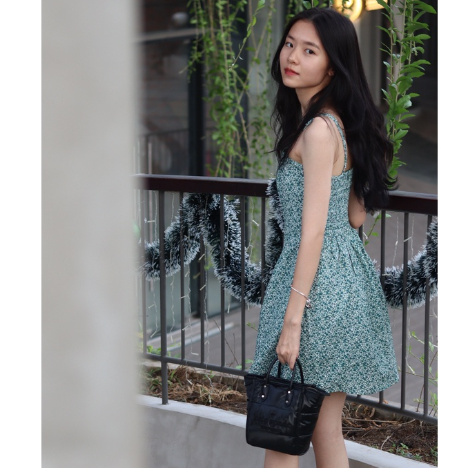 Gaia Mini Dress Đầm Hai Dây Ngắn Hoa Nhí Smoking Lưng
