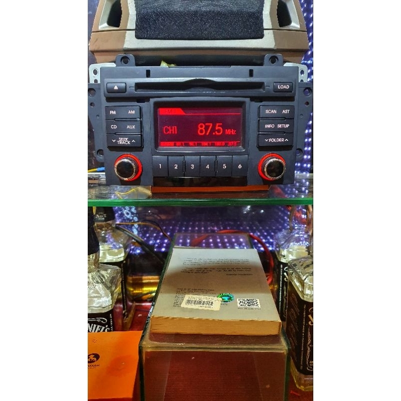 Đầu nghe nhạc KIA FORTE 6 DISKAUX/USB/RADIO MP3/ 6 CD .