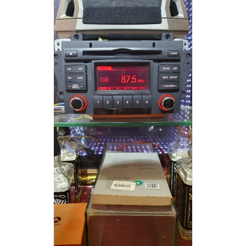Đầu nghe nhạc KIA FORTE 6 DISKAUX/USB/RADIO MP3/ 6 CD .