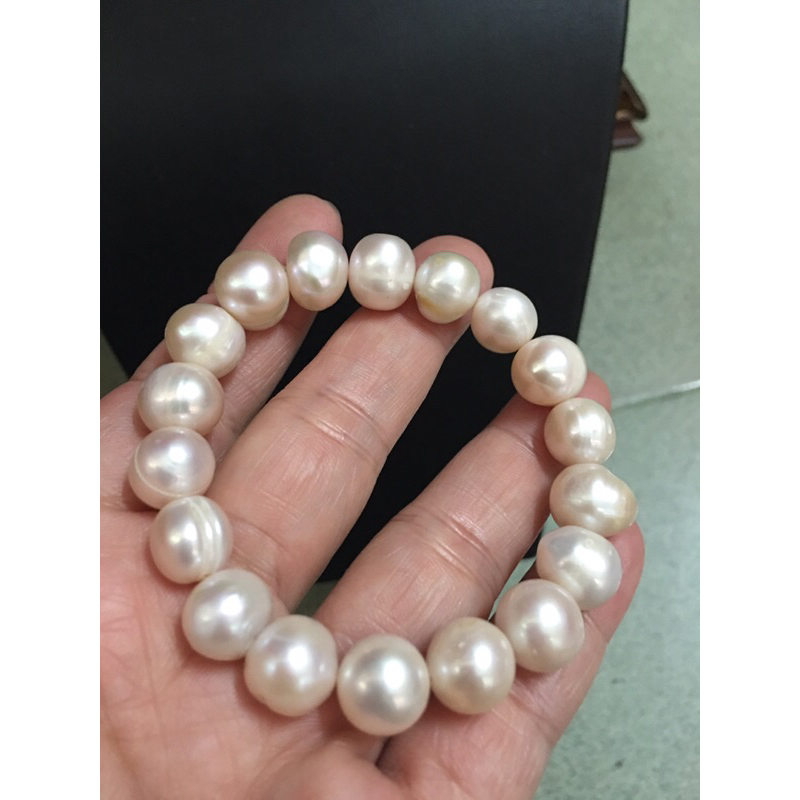 Vìng tay trai thật có tì 11  li bóng đẹp si tuyển Nhật