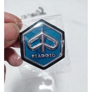 logo mặt bích vespa cổ