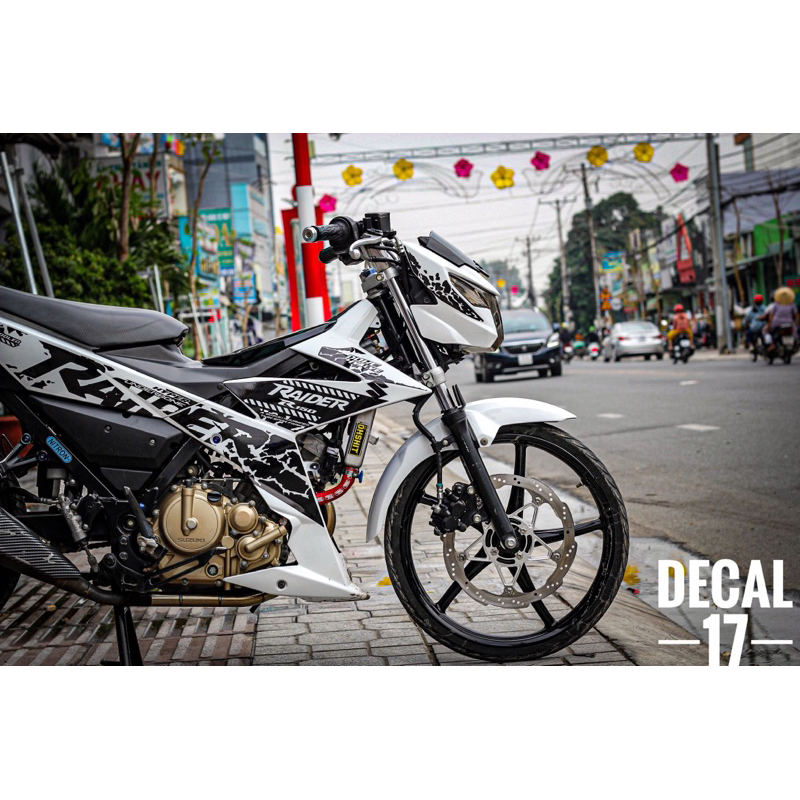 Tem zin raider trắng đen