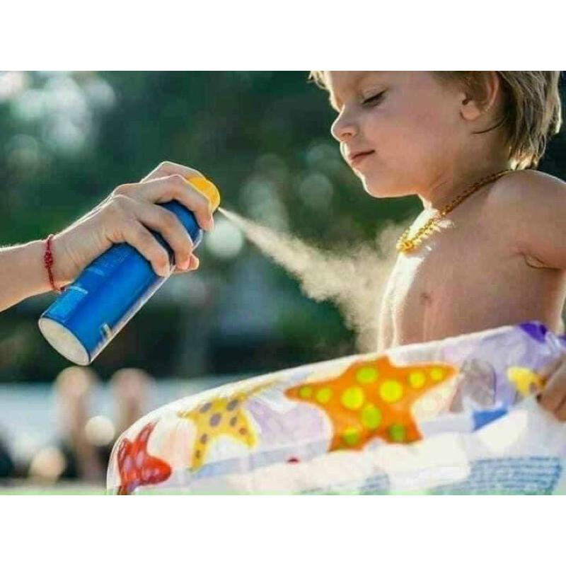 (Dạng chai xịt tiện lợi) Kem chống nắng an toàn cho bé từ 6 tháng - Banana Boat Kids SPF 50 – 269gr