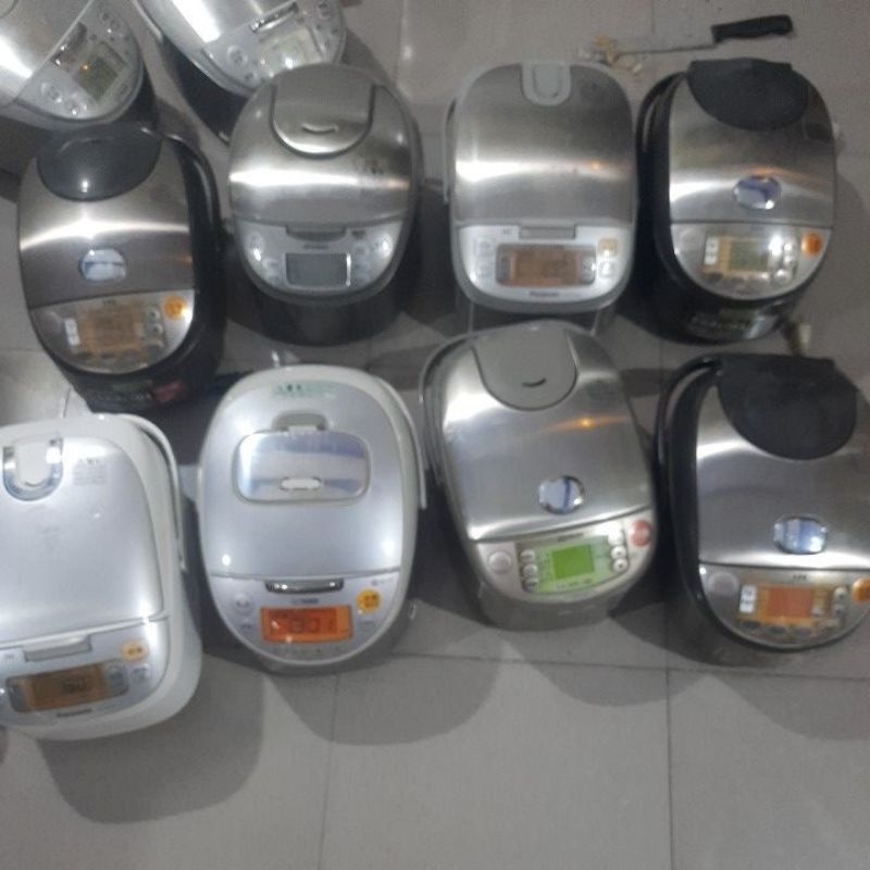 Nồi Cơm Cao Tần Nội Địa Nhật Sủ Dụng Điện 110v , Hàng Nhật Bãi Qu Sử Dụng Độ Mới Còn 80-90% , Shop Giao Ngẫu Nhiên