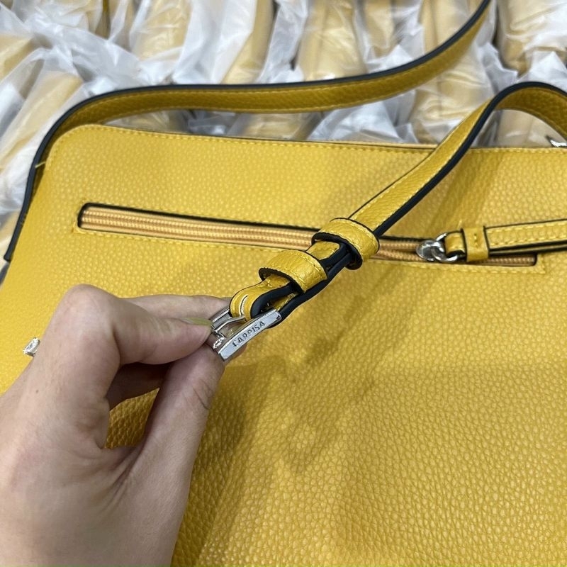 Thanh lý túi đeo chéo cho nữ nhiều mẫu