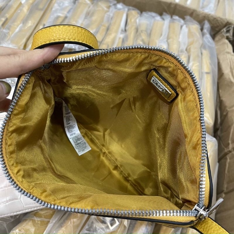 Thanh lý túi đeo chéo cho nữ nhiều mẫu