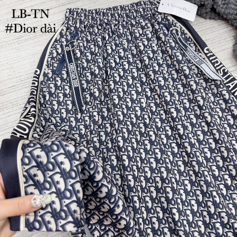CHÂN VÁY DIO DÁNG XOÈ DÀI HÀNG QCL1 MS33718