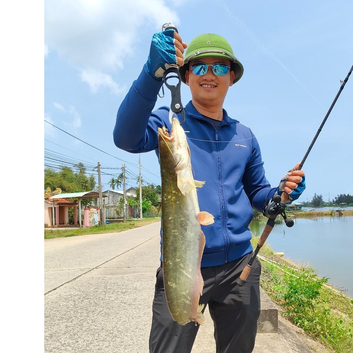 Mồi chuyên câu nheo. Nhái hơi TNT CF45S hàng chính hãng.