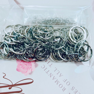 10 Móc khoá khoen đẹp dùng làm handmade