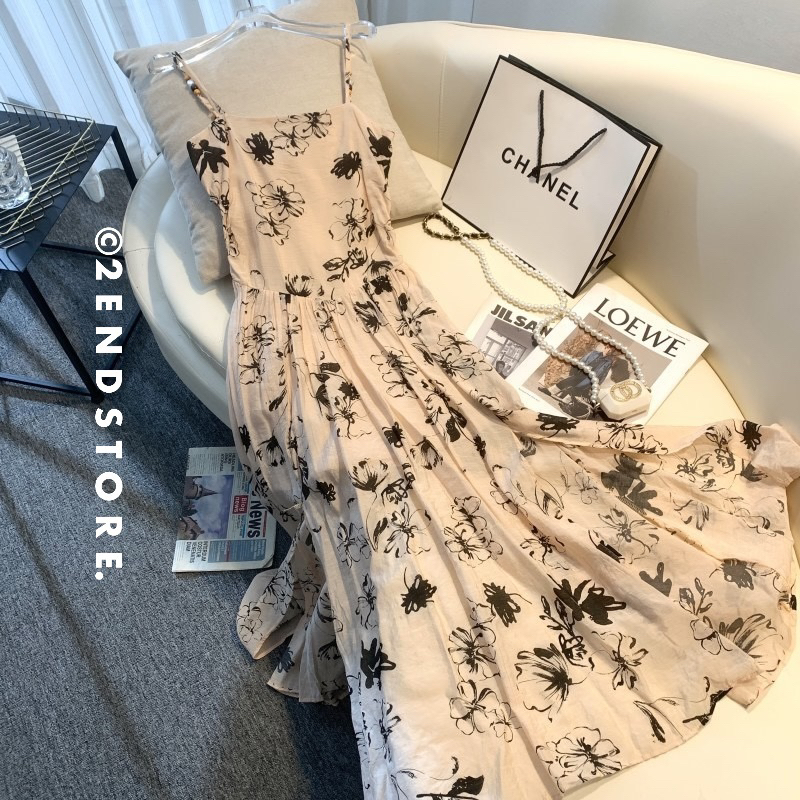 2END Váy 2 dây tơ nhẹ hoạ tiết Retro/Vintage cut-out eo