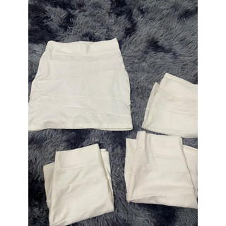 Chân váy lỗi dơ,màu,1 lớp