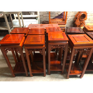 - Đôn vuông gỗ lim