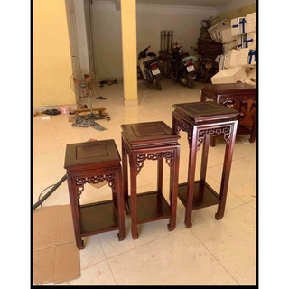 - Đôn vuông gỗ lim