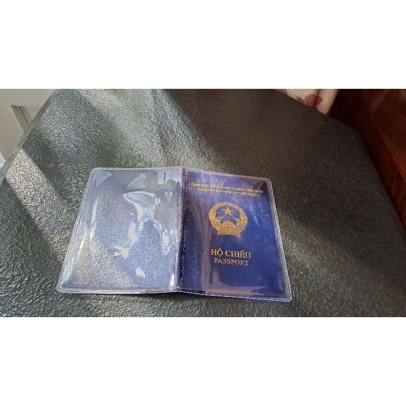 combo 100 cái vỏ bọc hộ chiếu TẶNG 10 bìa cccd