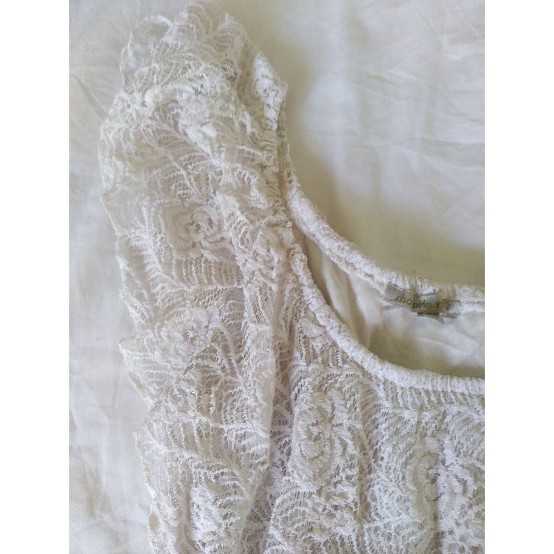 Pass áo ren croptop kiểu cánh tiên 2hand