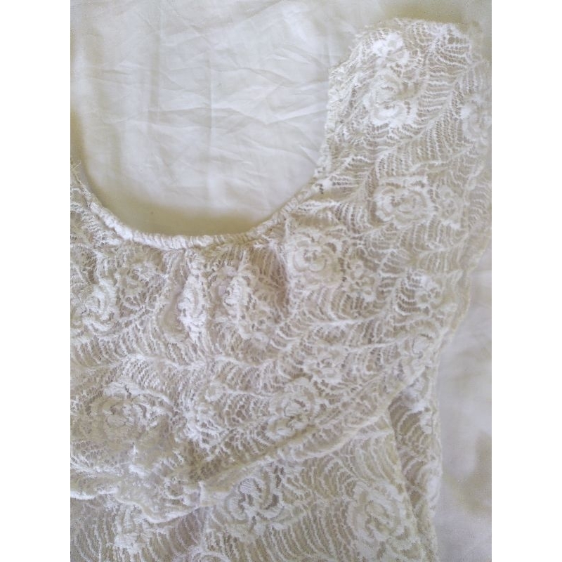 Pass áo ren croptop kiểu cánh tiên 2hand