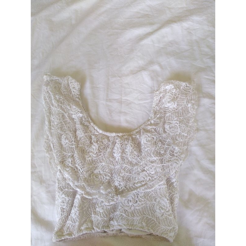 Pass áo ren croptop kiểu cánh tiên 2hand