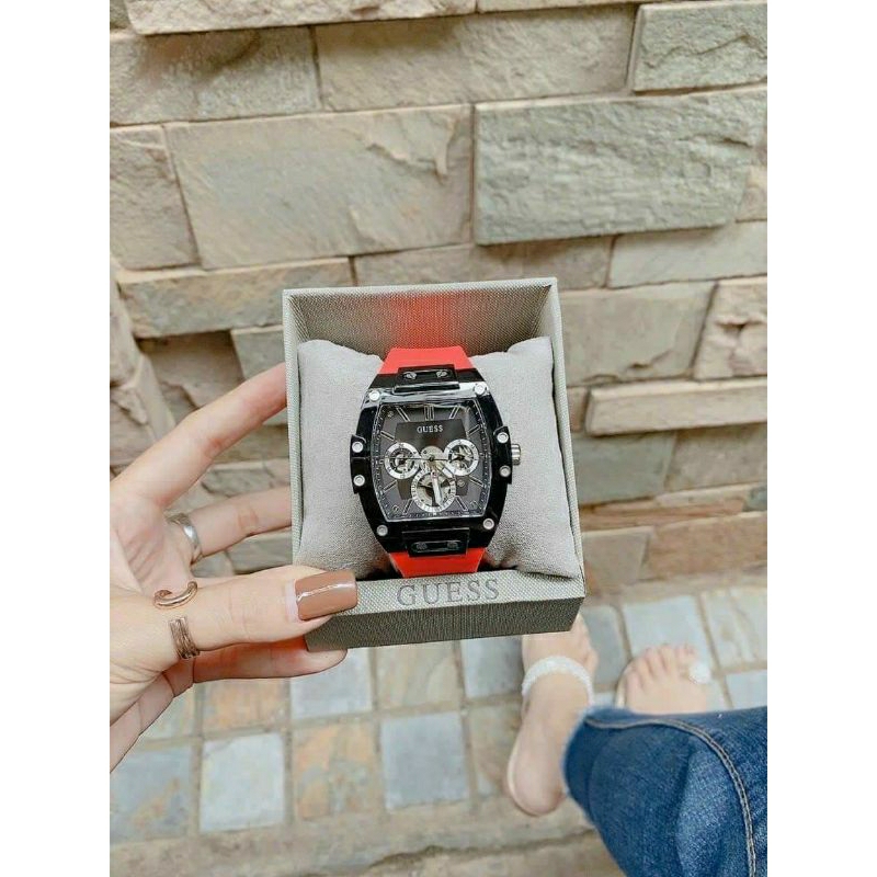Guess Đồng Hồ Nam,Nữ  .Size: 43mm.Full Box Hãng.Giá Xây Dựng Kênh.Trẻ Trung,Cá Tính