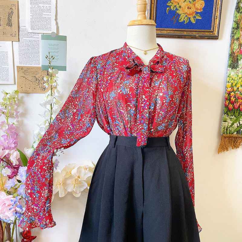 Áo voan đỏ hoa nhí Hàn