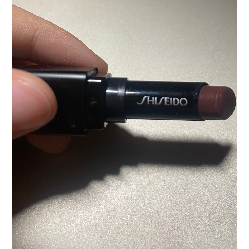 Son shishedo màu trầm