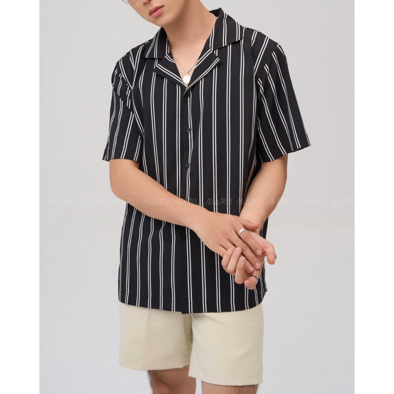 Áo Sơ Mi MARU Tay Ngắn Kẻ Sọc Cổ Danton. MARU Cuban Shirt Có 2 Màu Đen Sọc Và Trắng Sọc.