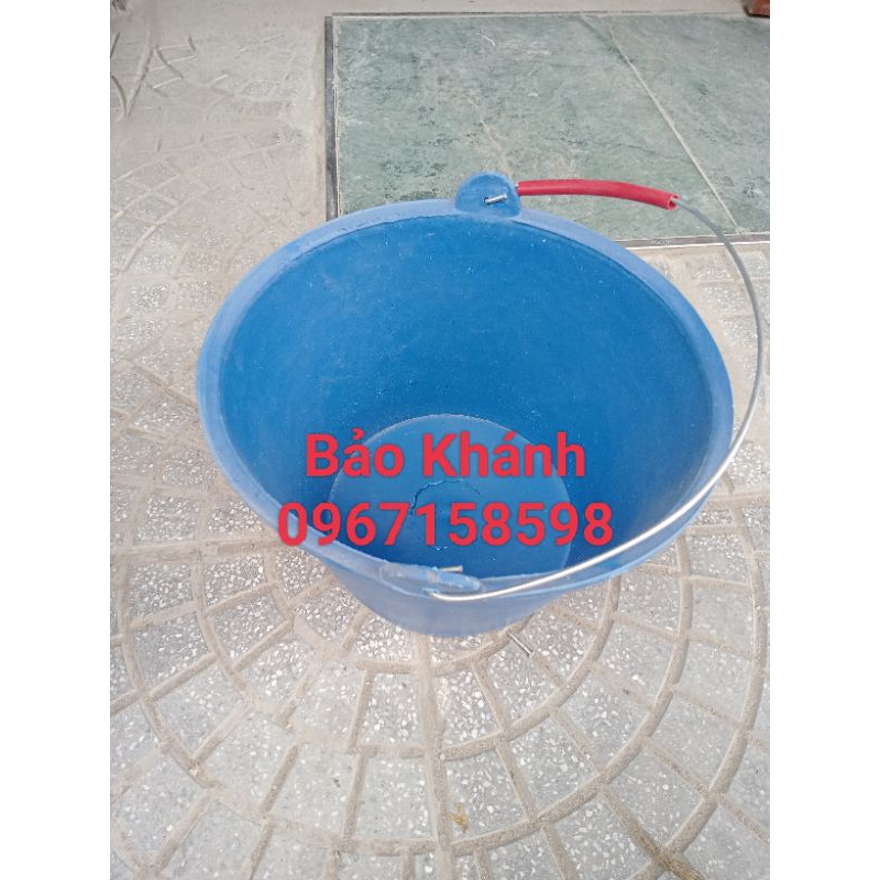 Máng tôn ,máng nhựa xô nhựa đựng vữa trong xây dựng