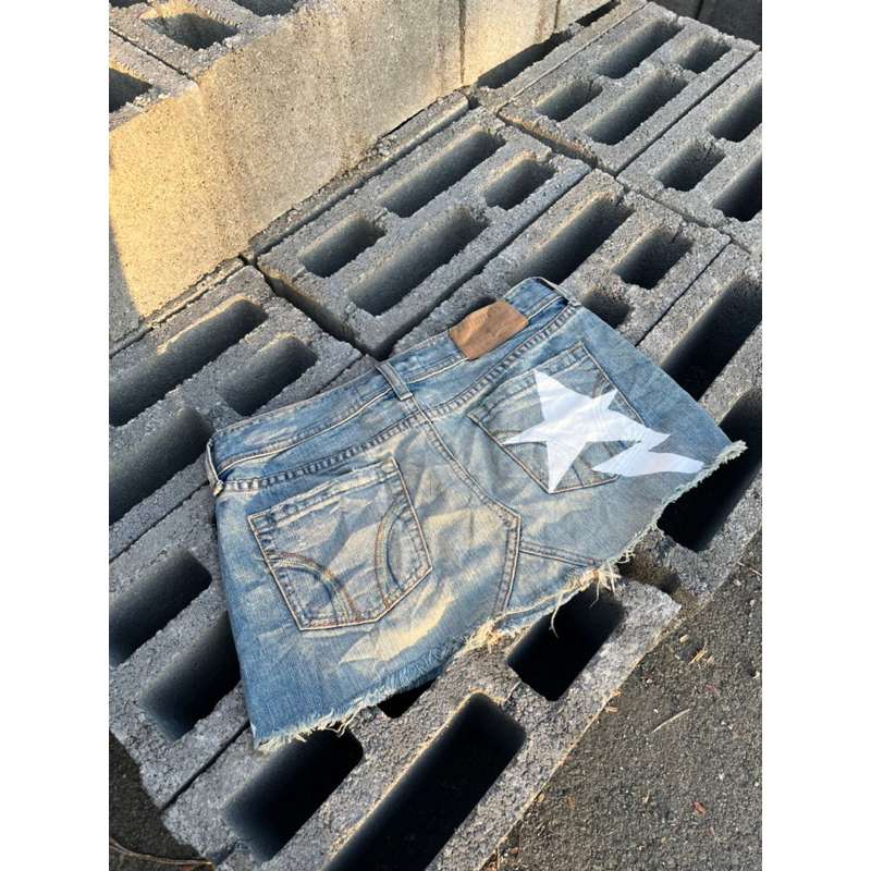 Váy jeans y2k vẽ tay