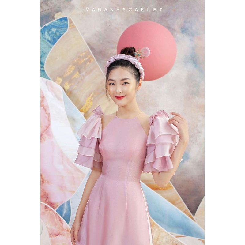 áo dài Vân anh scarlet like new 99%