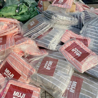 CHĂN THU HÈ MUJI KẺ SỌC ĐỦ 3 MÀU LỰA CHỌN
