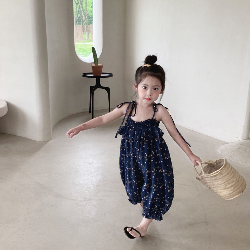 Jumsuit hoa nhí chun bèo ngực, buộc nơ vai siêu xinh Qccc