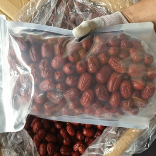 Táo đỏ tân cương 1kg