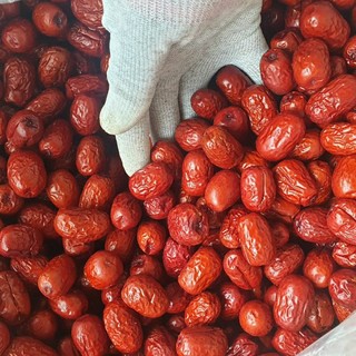 Táo đỏ tân cương 1kg
