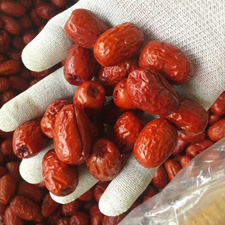 Táo đỏ tân cương 1kg