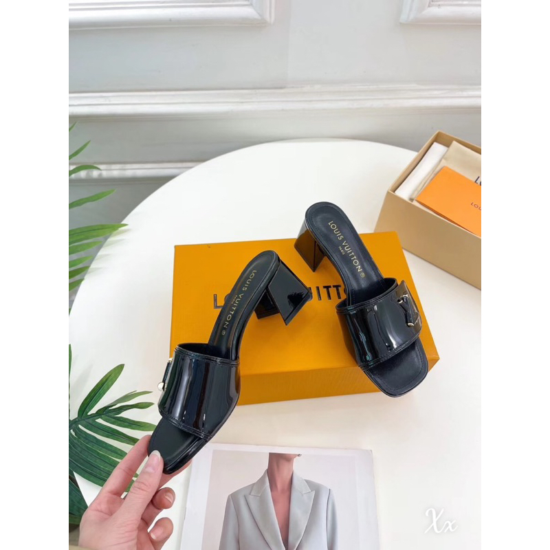 Guốc LV 2023 Trắng Đen Kem Full Size 35-39  -  By Anh Dinh Phuong