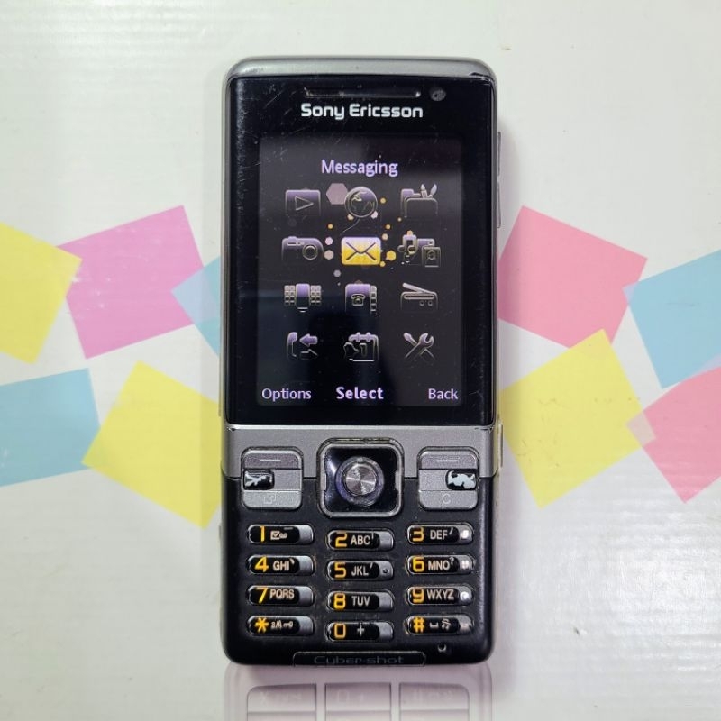 Sony Ericsson C702 đen