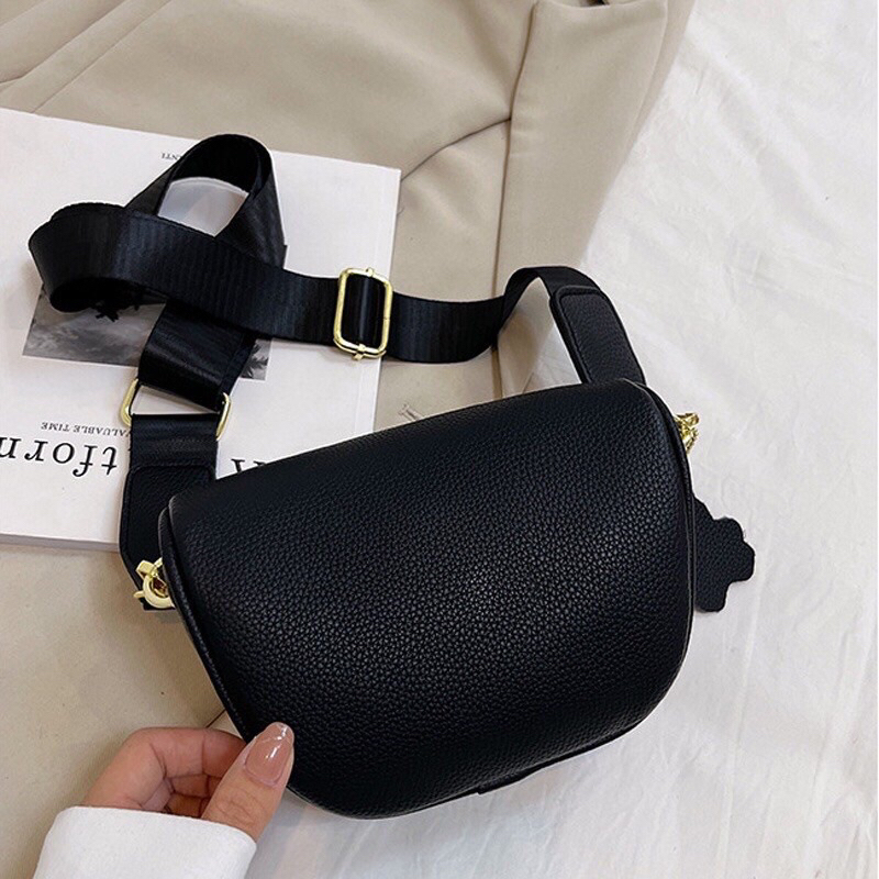 Túi bao tử trần thời trang mới 2023