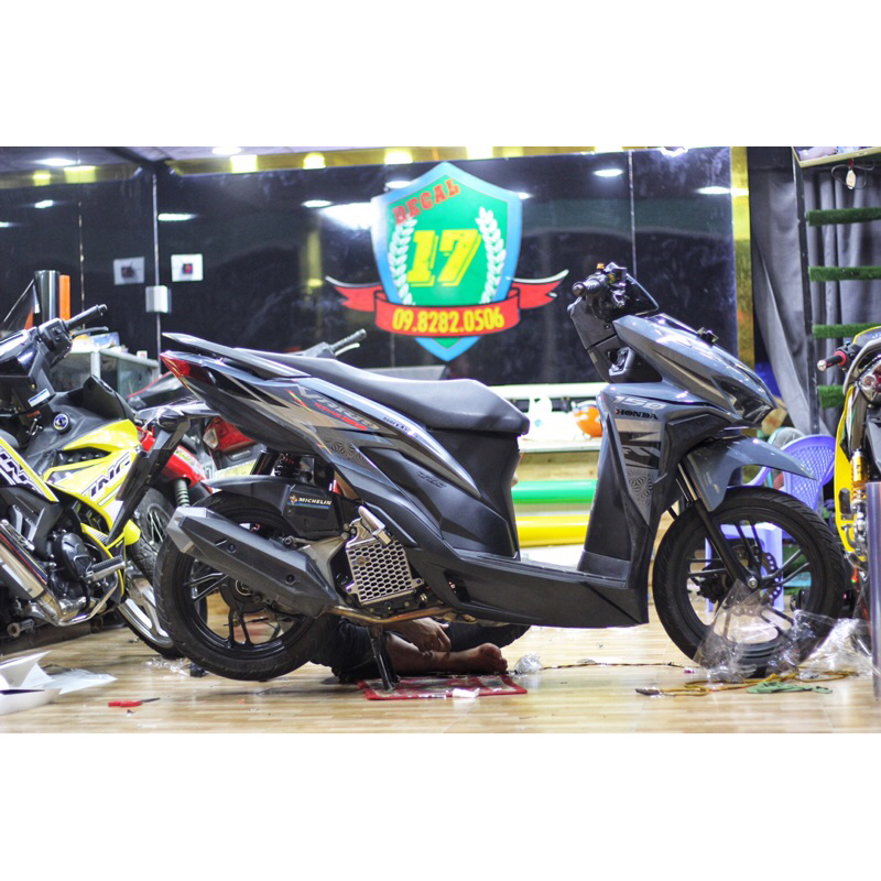 Tem chế vario 150 xám xi măng