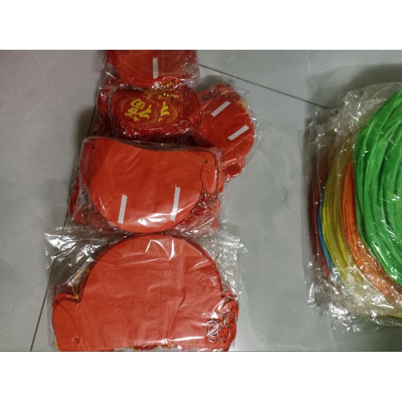 Đèn lồng nilong, đèn lồng tổ ong dùng trang trí tết, chùa, siêu thị