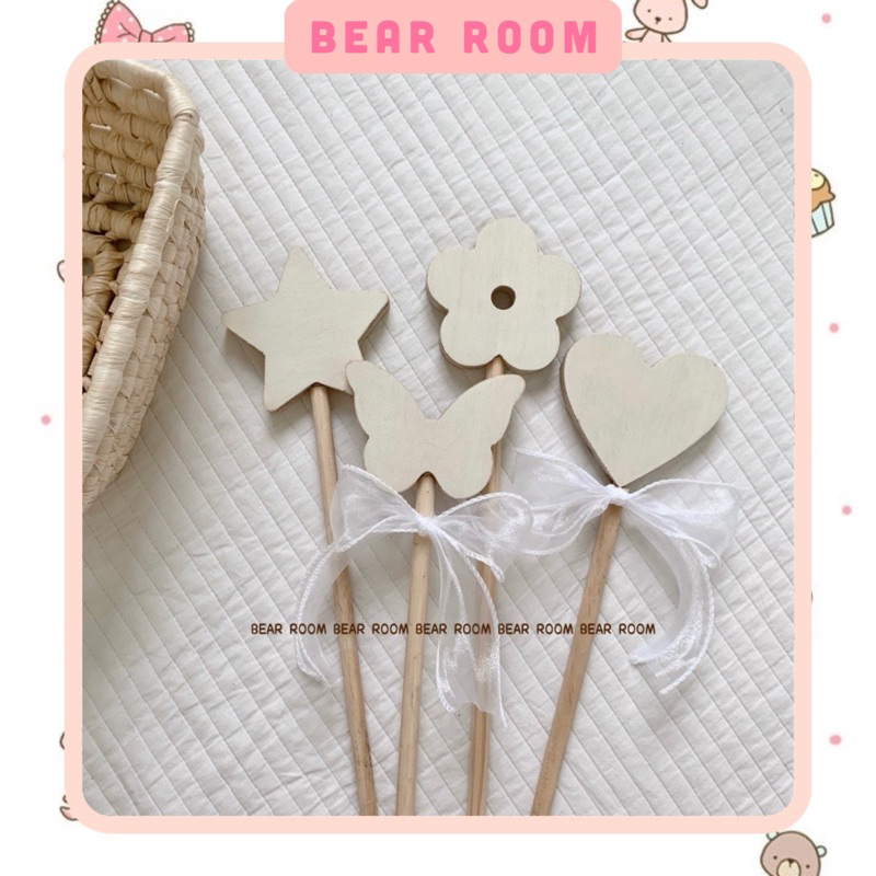 Logo gỗ dùng chụp ảnh bé (đũa thần magic wand)