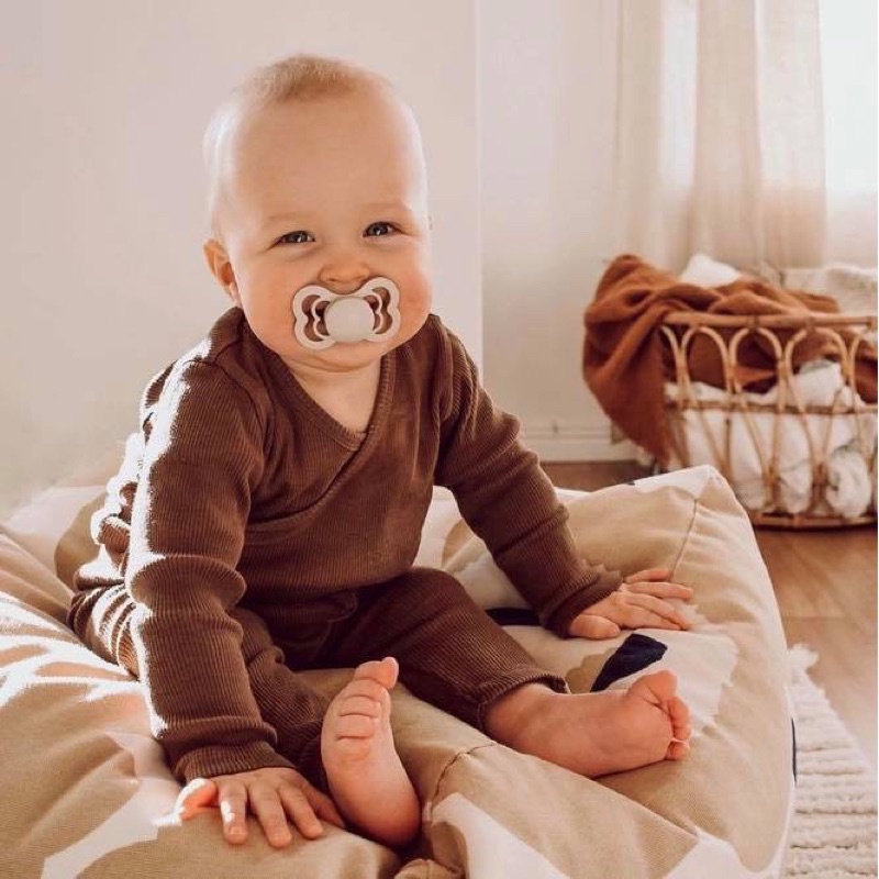 Ti Giả Bibs Couture: Núm Vát Chống Hô/ Vâu Cho Bé Chất Liệu Silicone