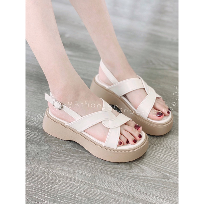 Sandal Đế Bánh Mì Dây Xoắn
