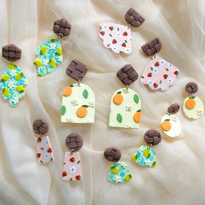 Khuyên tai đất sét nung Polymer Clay (Fruity)