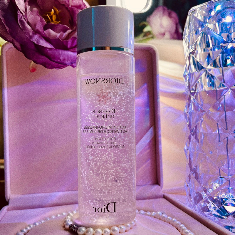 (𝗚𝗼̂́𝗰 𝟮 𝘁𝗿𝗶𝗲̣̂𝘂) Nước Thần Dưỡng Da Di..or Lotion Essence Of Light