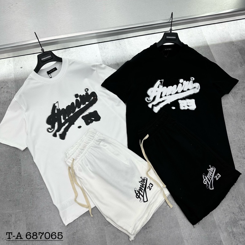 Bộ cộc tay hot trend cùng với 2 màu đen trắng độc lạ hot hè năm 2023 new