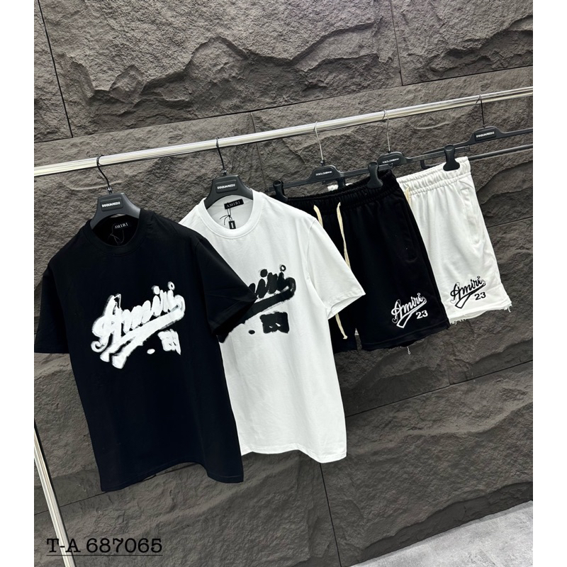 Bộ cộc tay hot trend cùng với 2 màu đen trắng độc lạ hot hè năm 2023 new